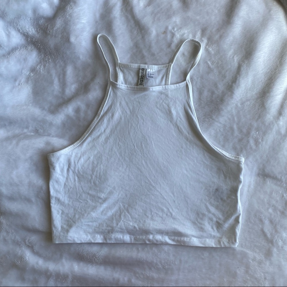 WHITE CROPPED HALTER TOP
